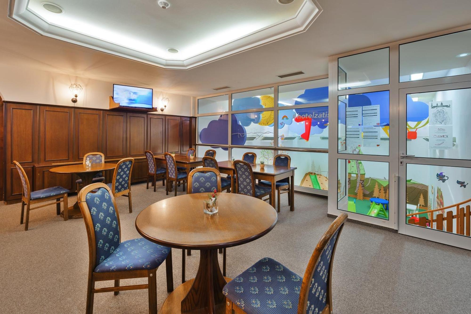 Hotel Zatisi Špindlerŭv Mlýn Kültér fotó