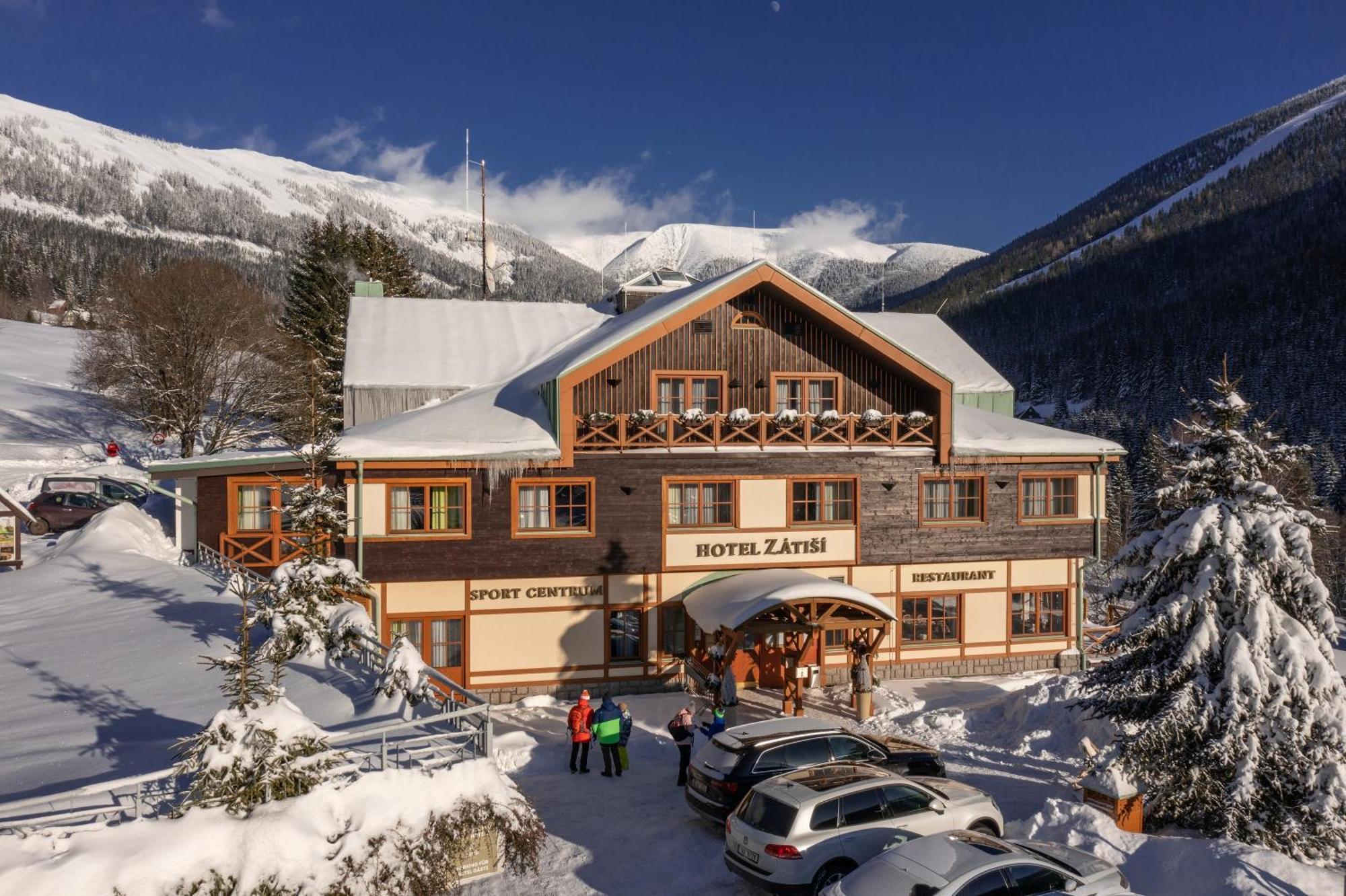Hotel Zatisi Špindlerŭv Mlýn Kültér fotó