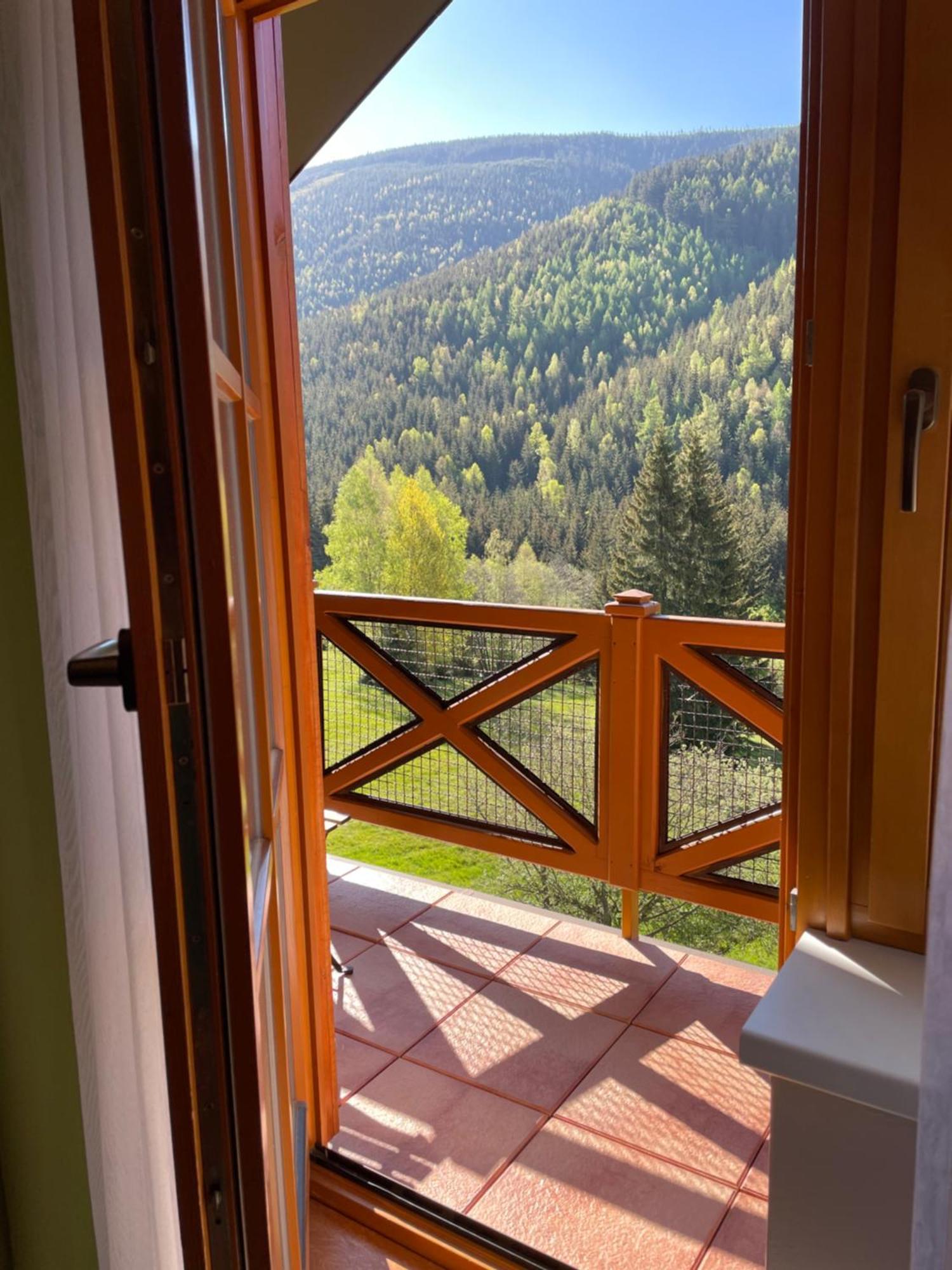 Hotel Zatisi Špindlerŭv Mlýn Kültér fotó